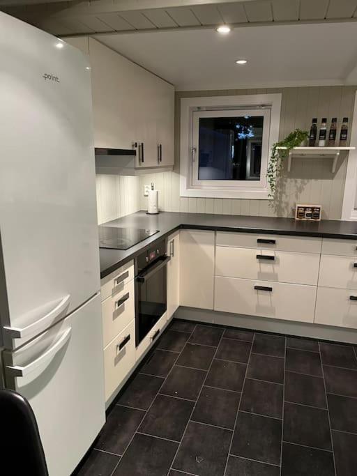 Sjarmerende Hus I Vennesla Ngoại thất bức ảnh
