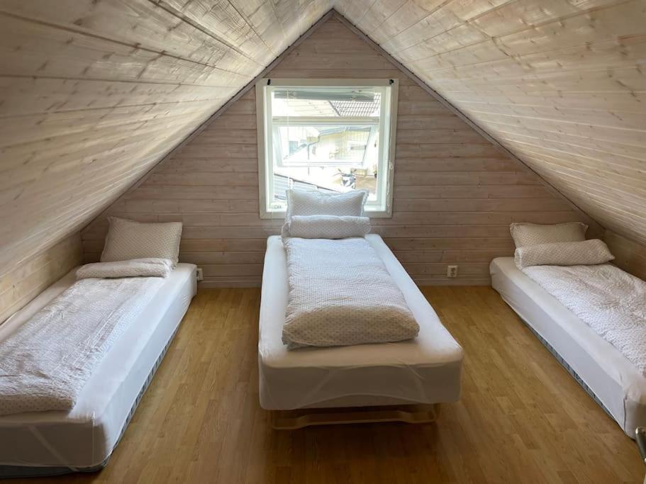 Sjarmerende Hus I Vennesla Ngoại thất bức ảnh
