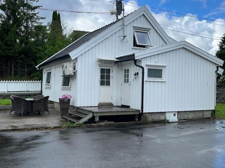 Sjarmerende Hus I Vennesla Ngoại thất bức ảnh