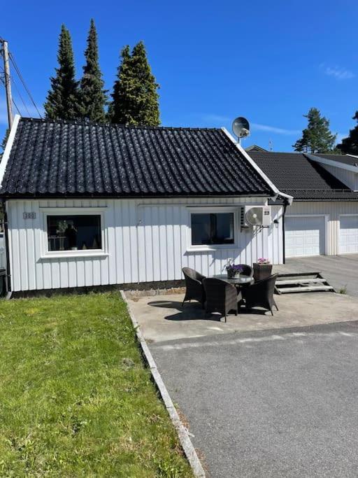 Sjarmerende Hus I Vennesla Ngoại thất bức ảnh